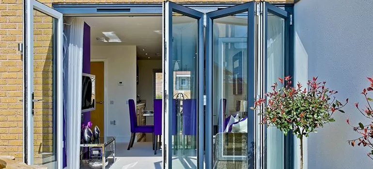 Commercial Door Glass Repair in West Palm Beach, FL